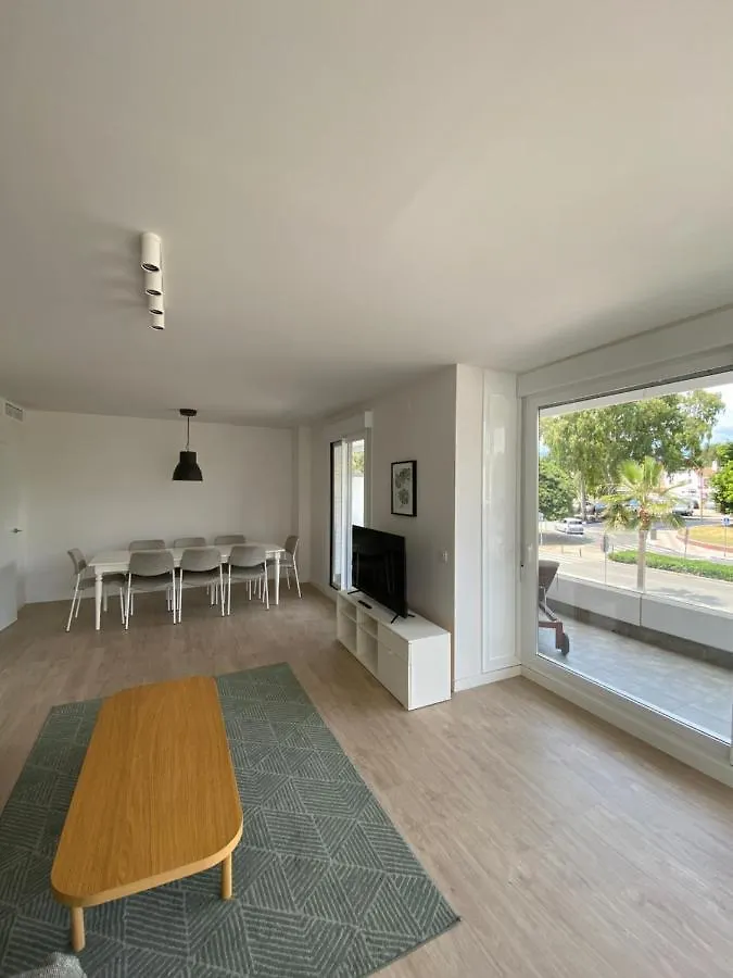 Nueva Andalucia, Apartment For Rent Marbella