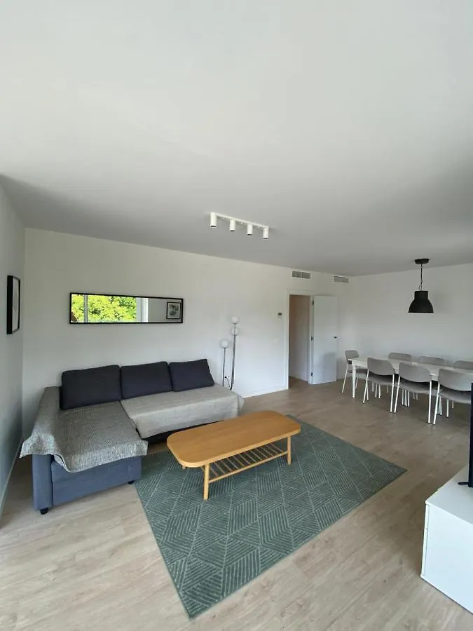 Nueva Andalucia, Apartment For Rent Marbella